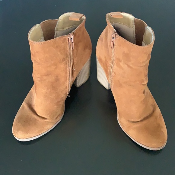 Express Suede Booties - Picture 5 of 7